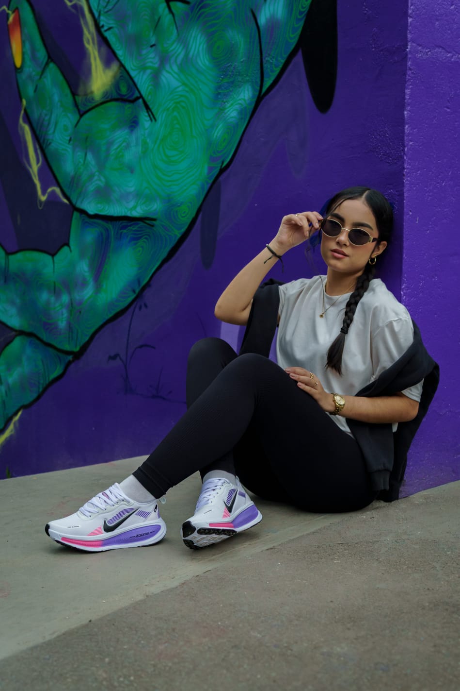 Tenis Nike Vomero Blanco Violeta